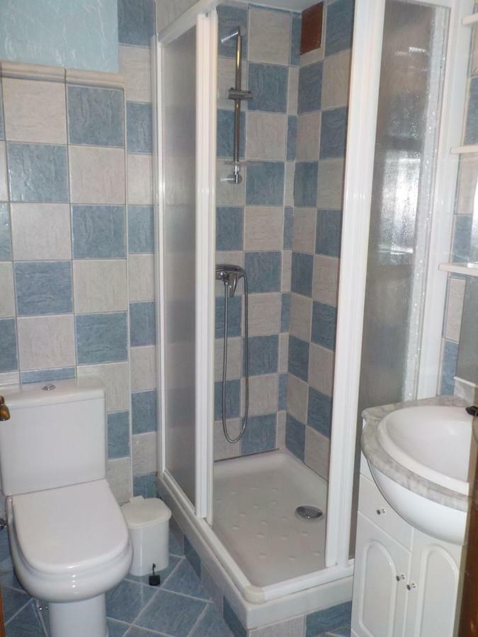 Apartamentos Rurales La Husteriza Руэнес Экстерьер фото